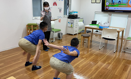 姿勢トレーニングの様子